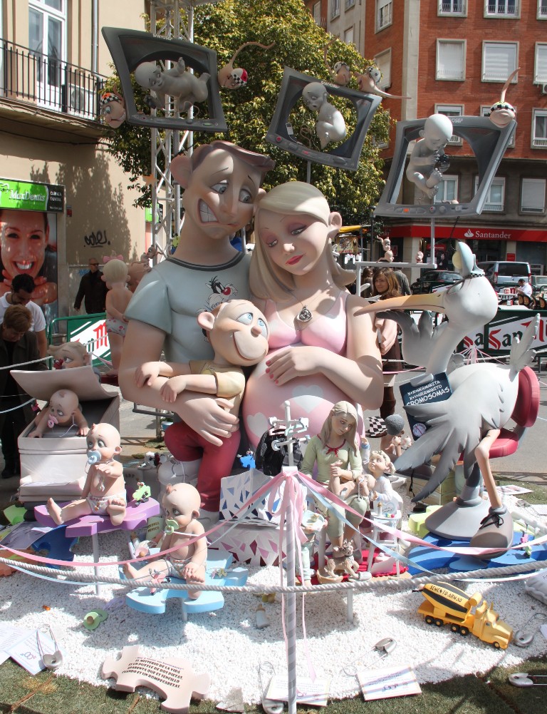 Totfalles: Av. Regne de València-Duque de Calabria